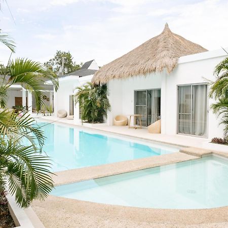 Seapearl Of Alona Hotell Panglao Eksteriør bilde