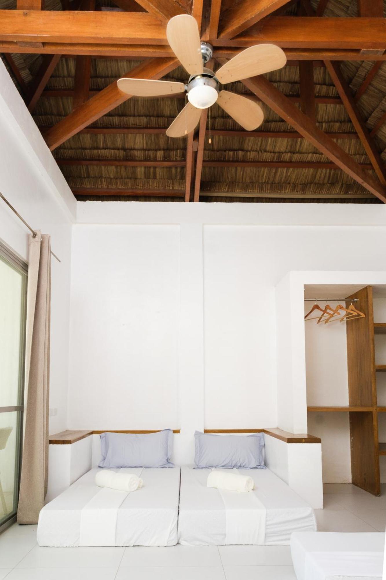 Seapearl Of Alona Hotell Panglao Eksteriør bilde